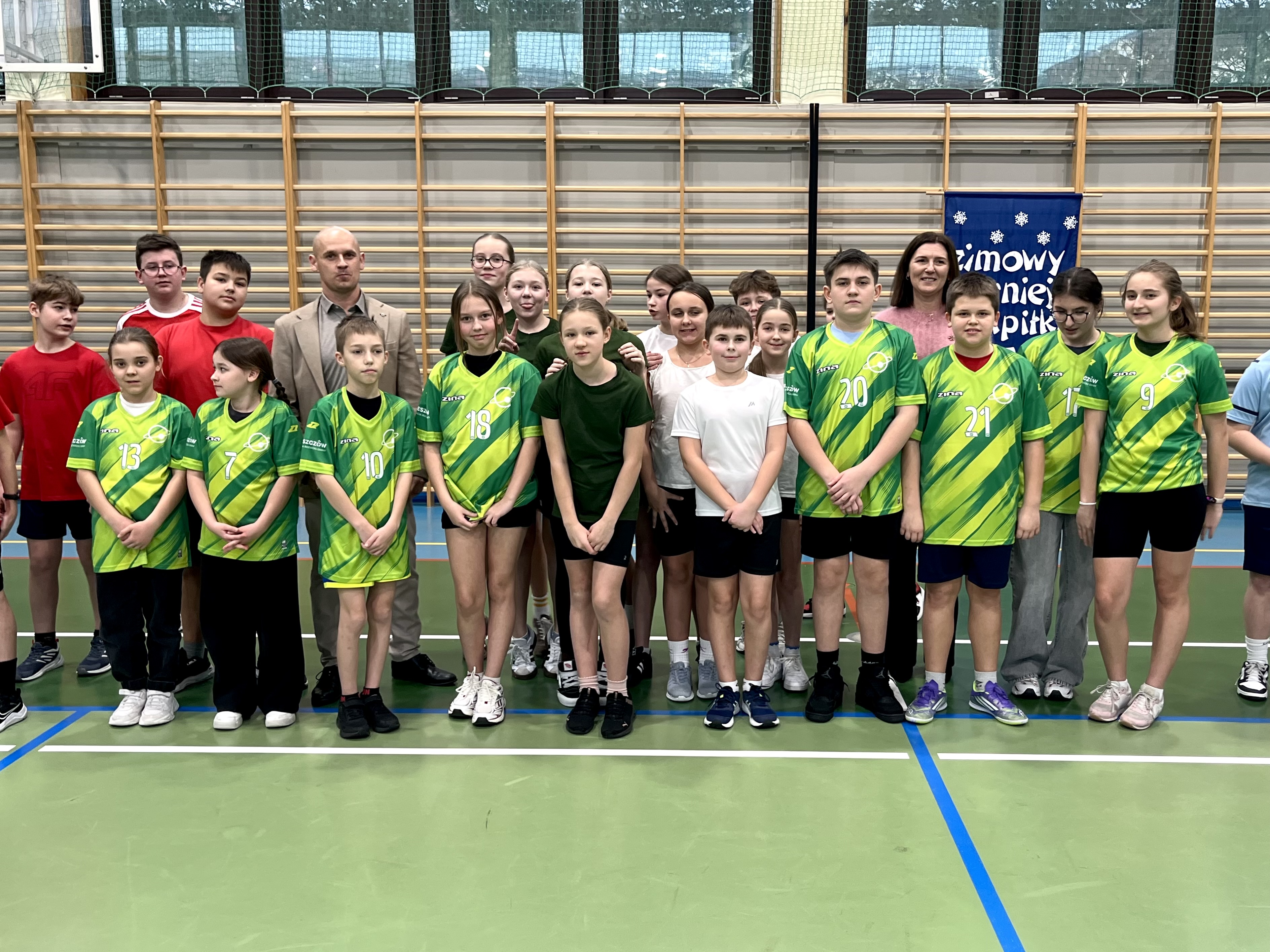 Nowe stroje sportowe dla uczniów SP w Łękińsku