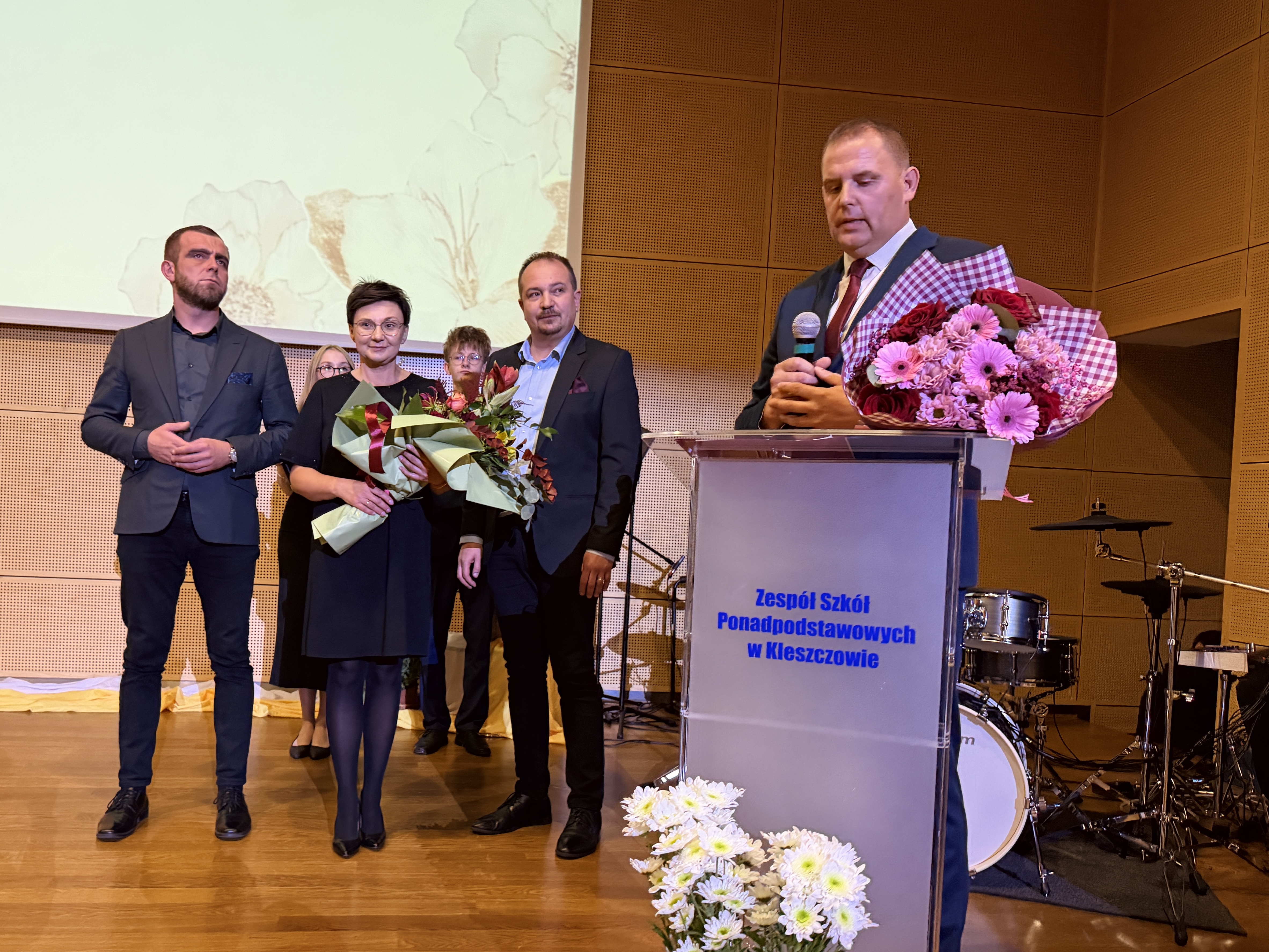 Uroczyste obchody Dnia Edukacji Narodowej w ZSP Kleszczów